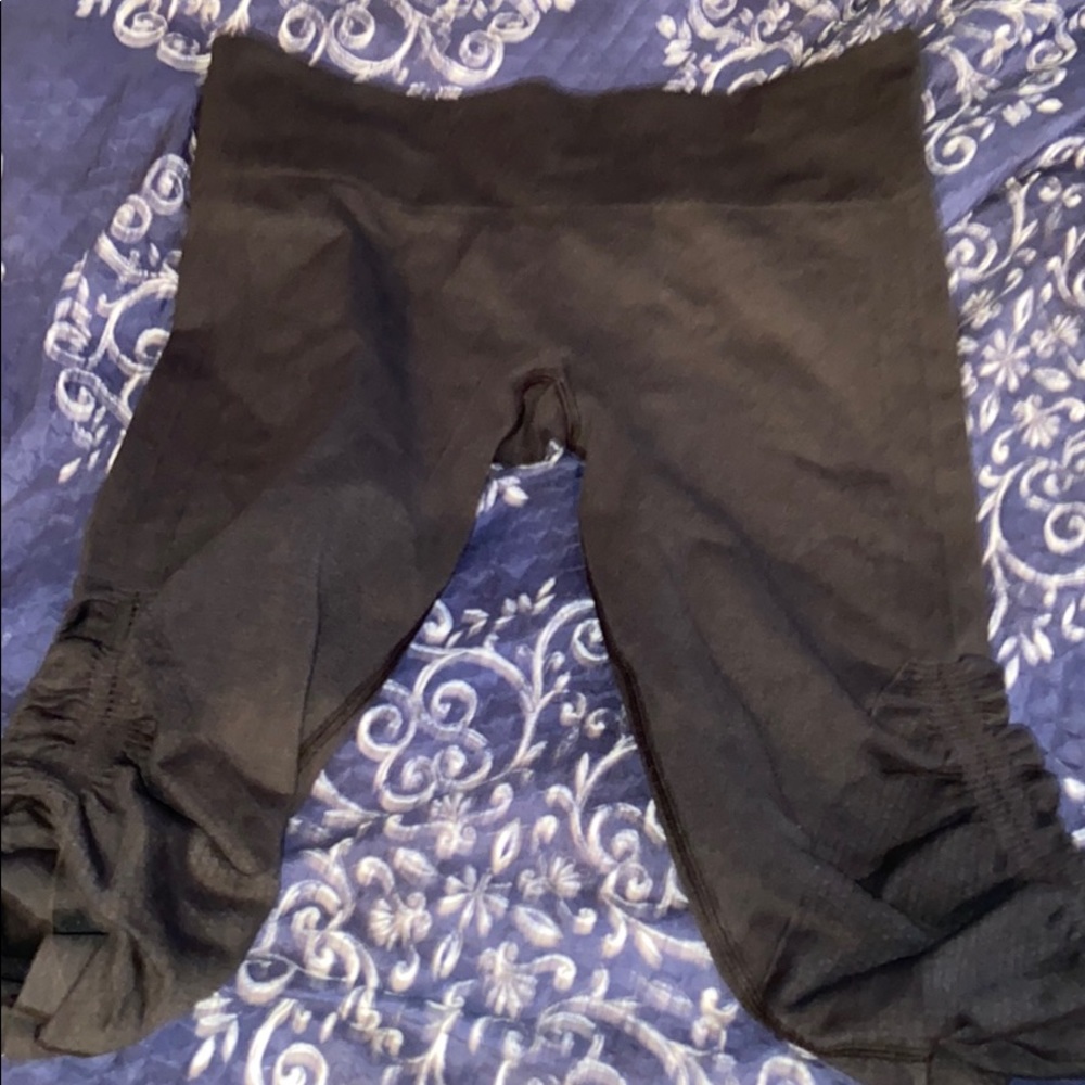 Lululemon Capris